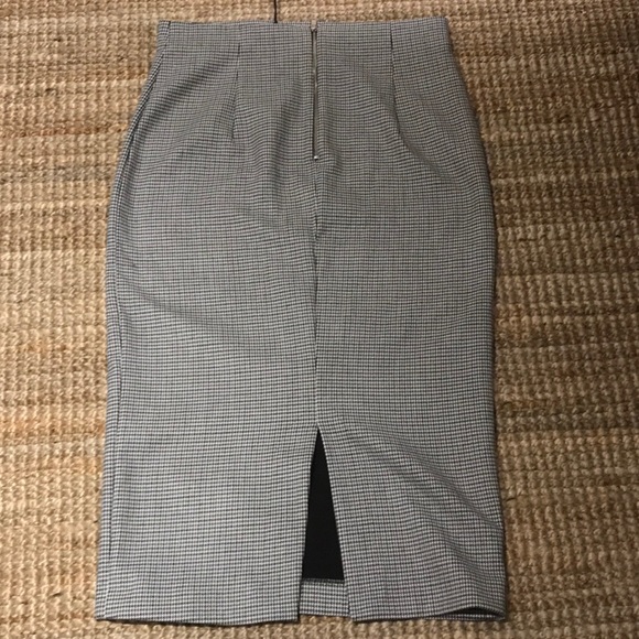 NWT Zara houndstooth pencil skirt - Picture 3 of 3